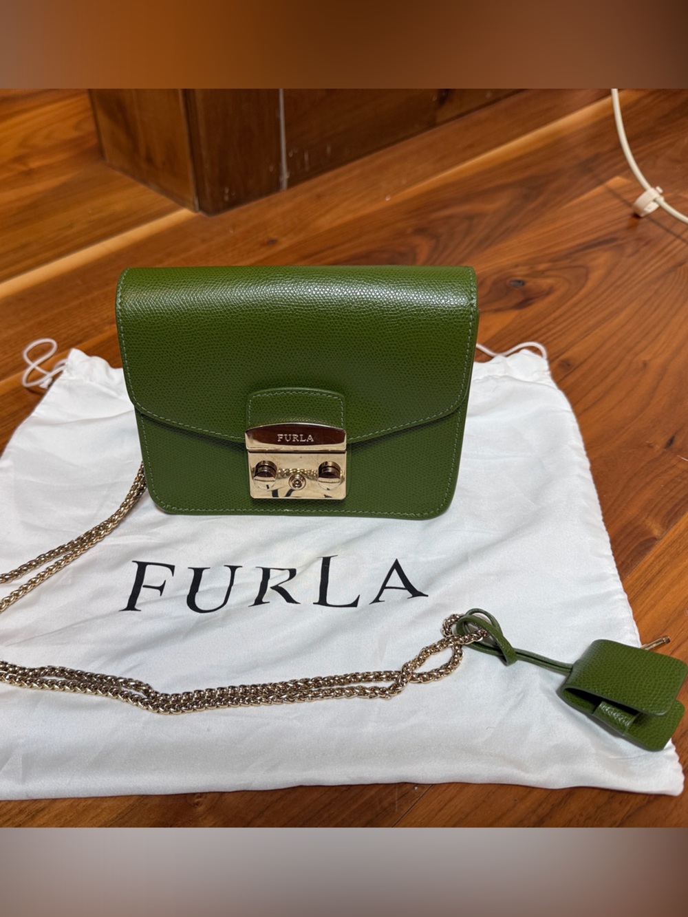 Furla Metropolis with Gold Chain Olive Green